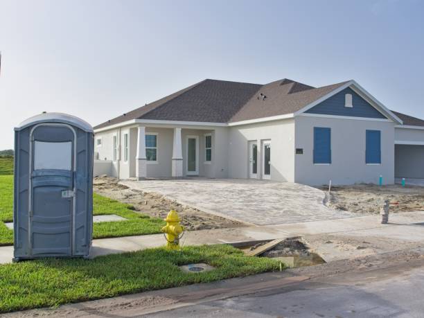Best Porta potty delivery and setup  in Summit, IL